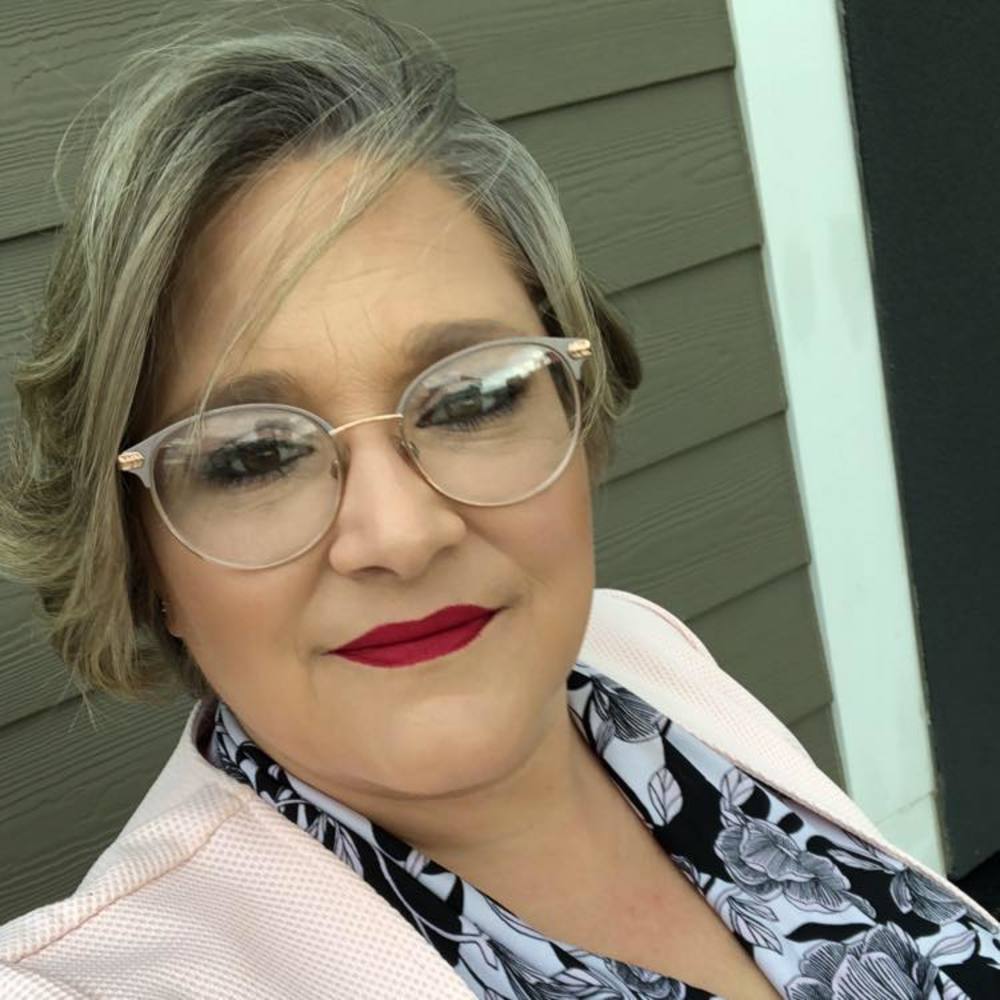 Meet your Posher, Kimberly